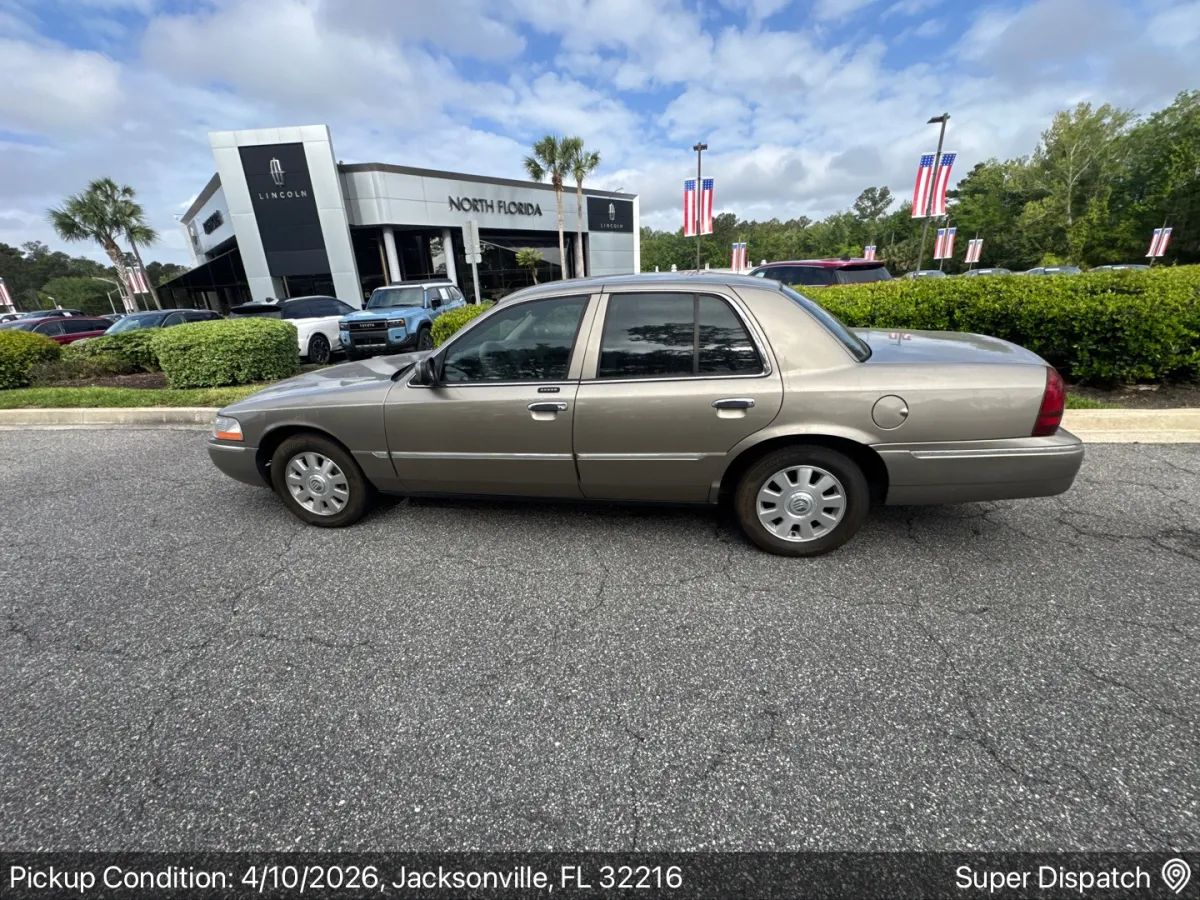 Mercury Grand Marquis ready for auto transport pickup in Jacksonville, FL